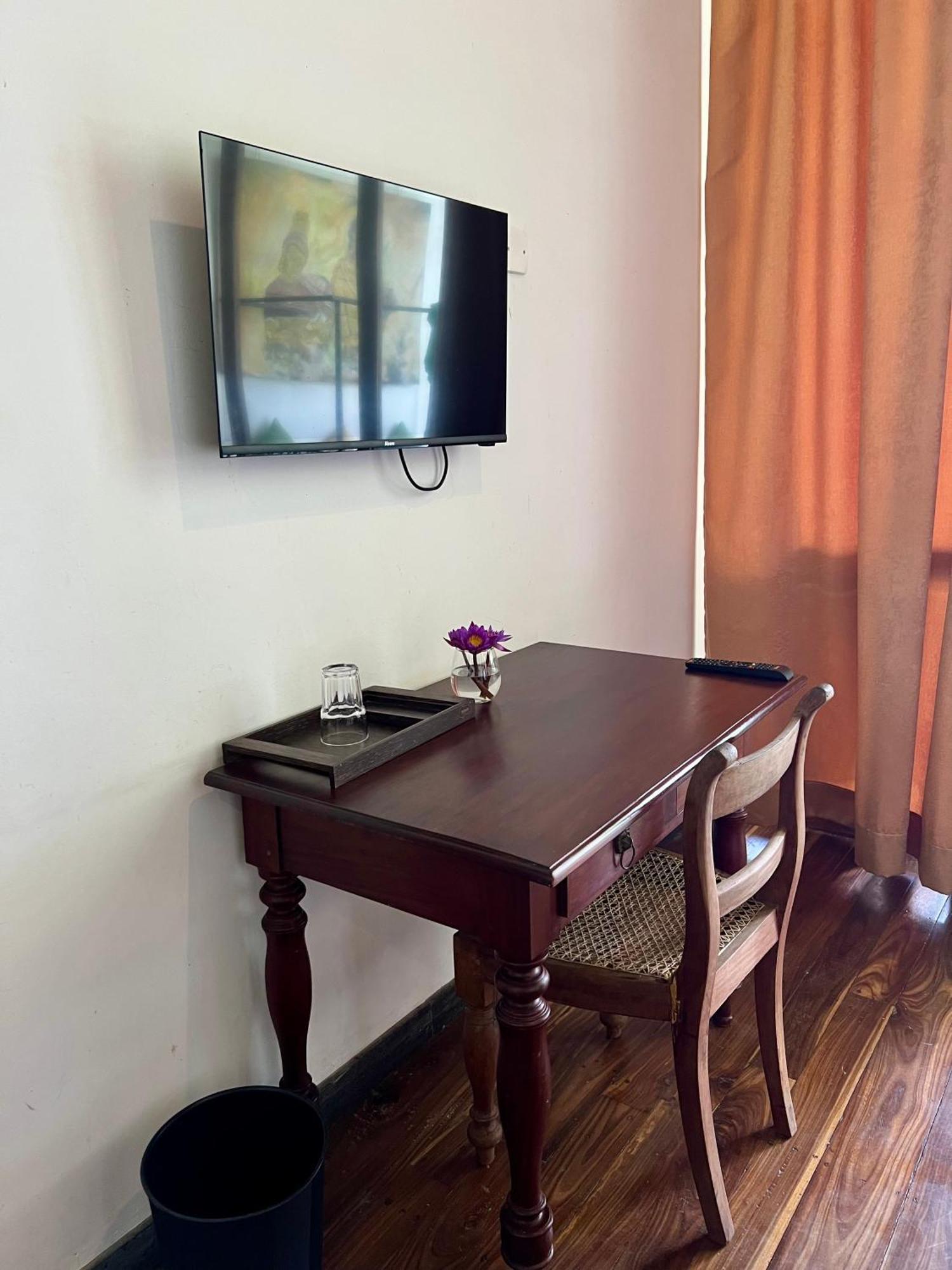 Villa Seven Faces-Luxury Escape,Stunning Views With Private Pool For A Couple Or Family! Galle Exterior foto